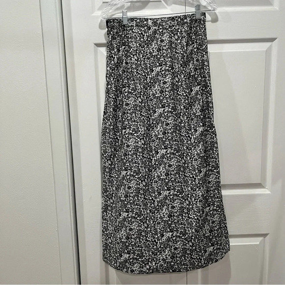 Charter club petite midi black and white skirt - Picture 10 of 10